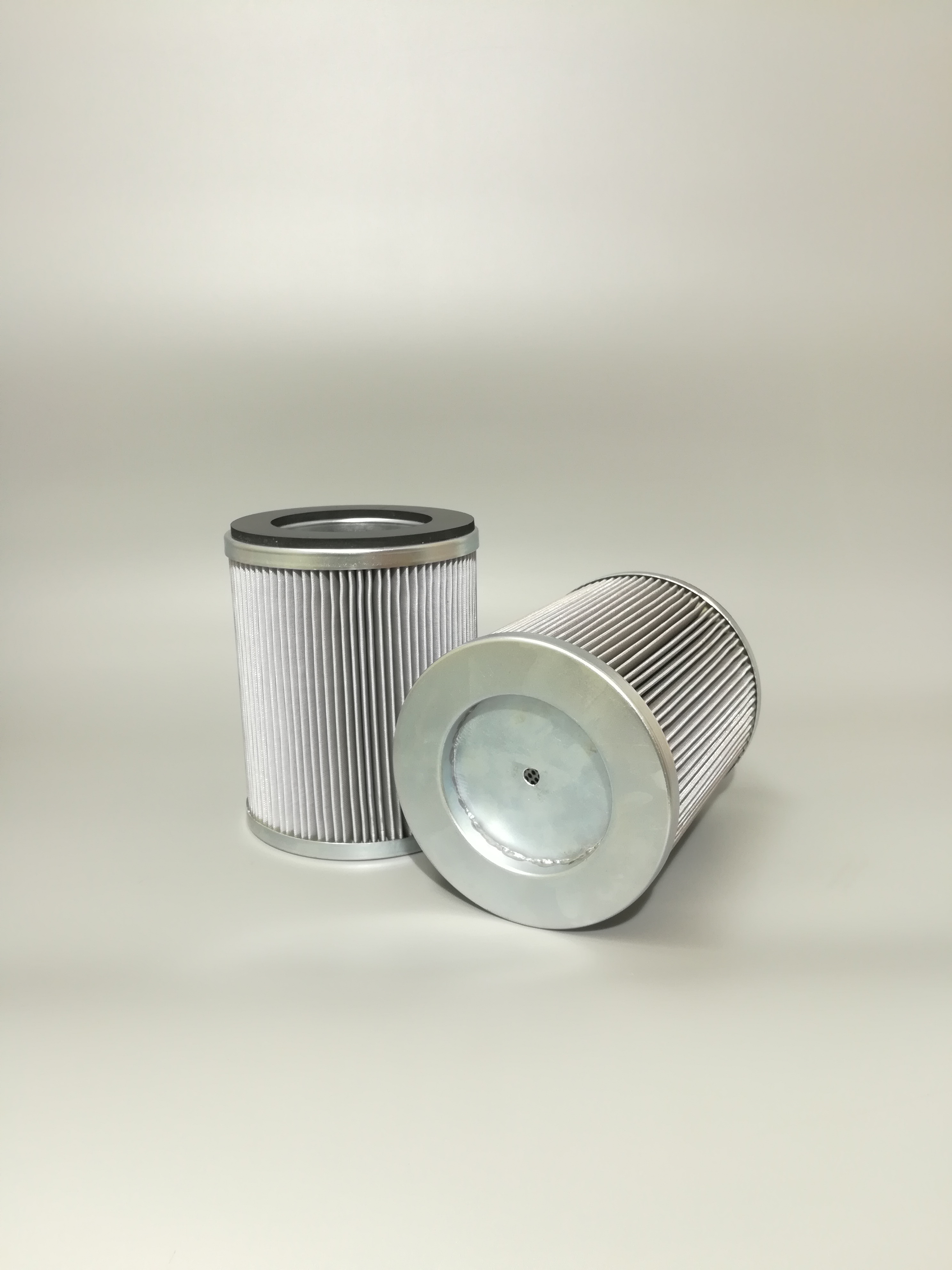 飛機(jī)燃油一級(jí)過(guò)濾芯 (2)